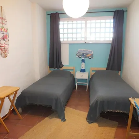 En Planta Baja Con Piscina Comunitaria En Roses, Cerca De Playas Y Actividades - Es-204-47 로지즈