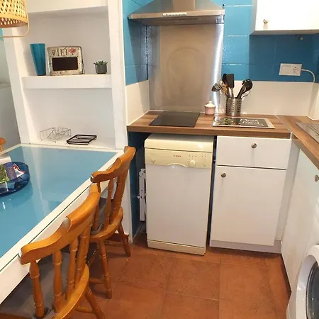 아파트 En Planta Baja Con Piscina Comunitaria En Roses, Cerca De Playas Y Actividades - Es-204-47 로지즈